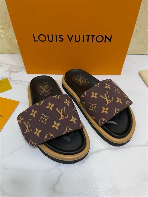 louis vuitton designer slippers|louis vuitton slippers female.